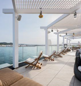 SG1967 3813 2 283x300