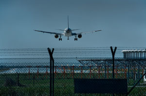 Eduardo Llasat avion 1 300x199