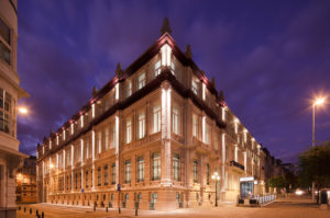 WWWCHASANCOM i1935 0552 4 62 300x199