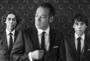 T4Q2726 01 1 300x204