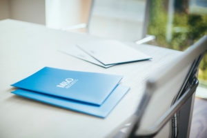 MG 5694desat 300x200