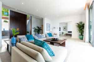 Pollack Christian Puerto de andratx 67561 web 052 1 300x200