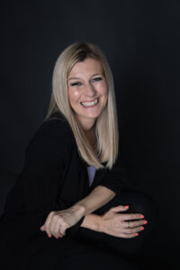 Emma Esteban web 2 200x300