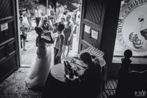 26840573 1568796779904595 2200513645600009733 o 300x201