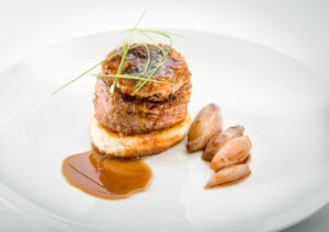 RAFA FIERRES ALIMENTACION 27 300x212