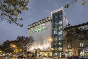 DSC 5818c2 OK 300x200