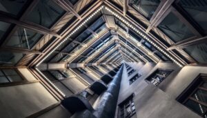 HACIA ARRIBA JMCHAMIZO 300x171