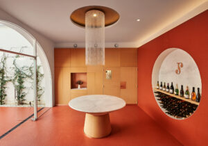 Gerard Colome 11 300x210