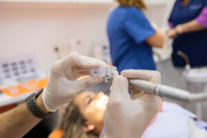 ALDO BRICENO CORPORATIVA 2 300x200