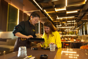 ALDO BRICENO CORPORATIVA 8 300x200