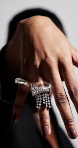 23 10 10 ME0540 159x300