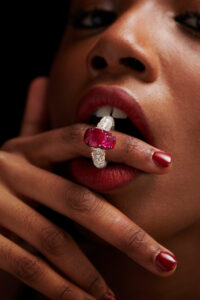 24 06 20 ME9710 200x300