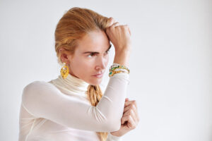 ME 19 6 68686 300x200